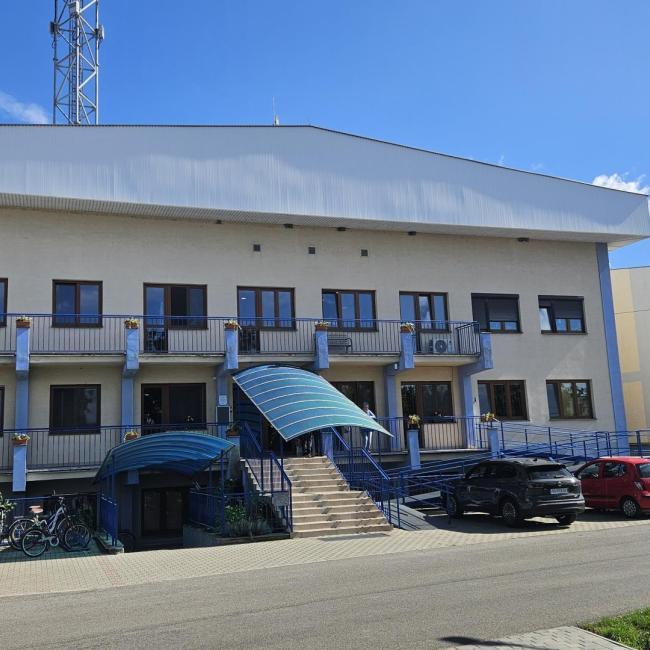 Zdravotno-sociálne centrum Sv. Alžbety II. – Trstice